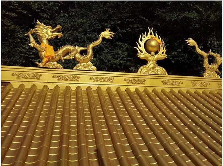 彩鋁板應用-鋁合金仿古瓦